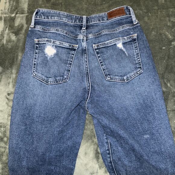 Hollister Ultra High-Rise Vintage Straight Jeans Womens 5R Blue Denim Distressed - Picture 5 of 9